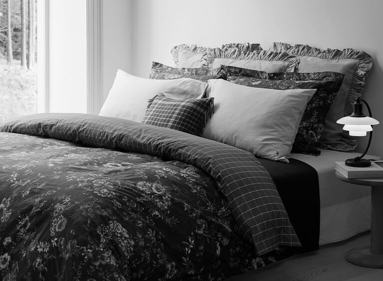 Black Days | Save up to 40% on Bedroom Accessories