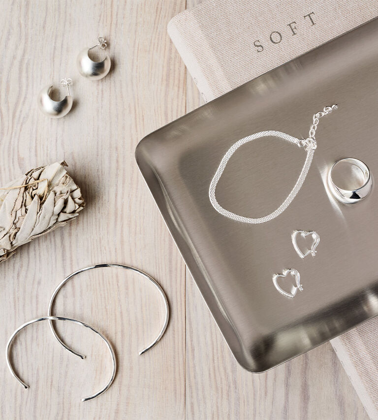 Women Jewellery | Save 20%* online