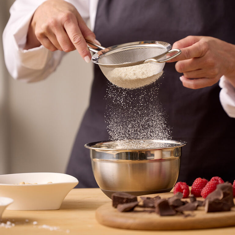 Buy baking supplies for Christmas at Illums Bolighus