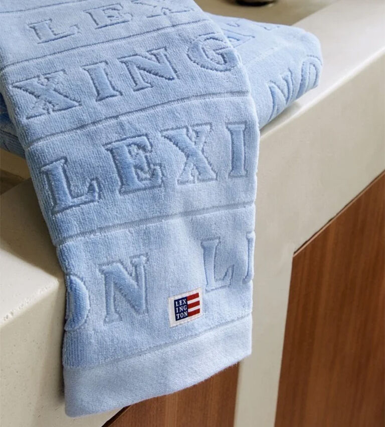 Shop bathroom accessories on sale at Illums Bolighus