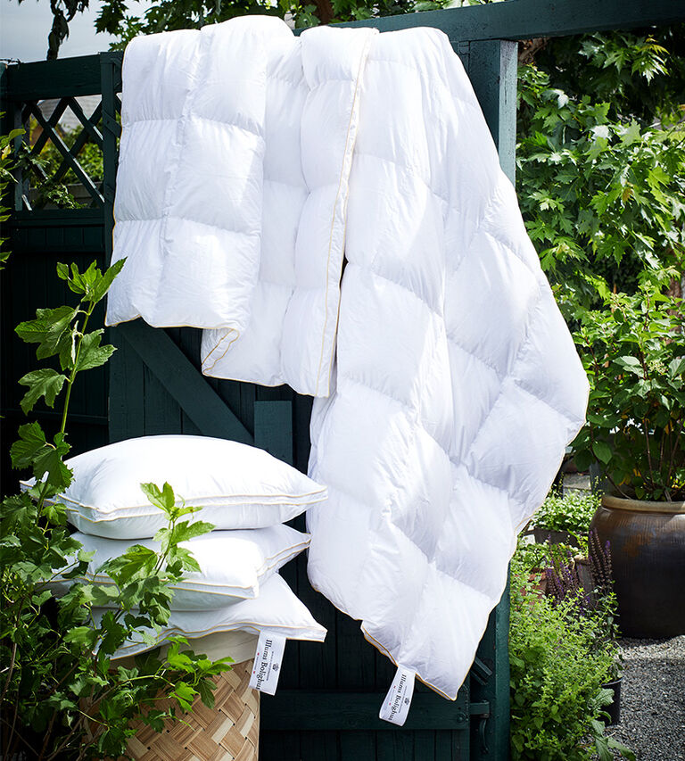 Shop lighter duvets at Illums Bolighus