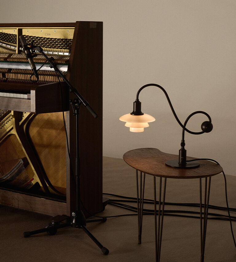 Shop PH 1/1 Piano Table Lamp from Louis Poulsen