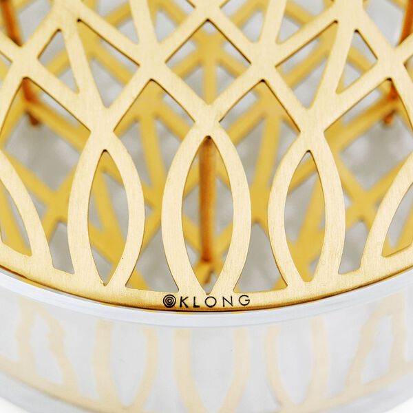 &Auml;ng Vase Big, Klong