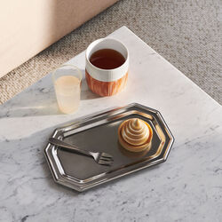 Fluted Contrast Marble Mug 35 cl, warm ochre Fluted Contrast Marble Mug 35 cl, warm ochre, Royal Copenhagen