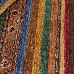 Shall Rug, Rezas