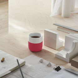 Fluted Contrast Mug 35 cl, hibiscus Fluted Contrast Mug 35 cl, hibiscus, Royal Copenhagen