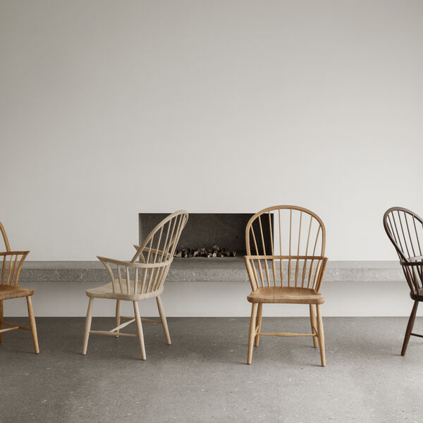 FH38 Windsor Chair, soap treated oak, Carl Hansen & S&oslash;n