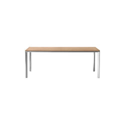 VIPP433-434 | Dining Table | Medium | Light Oak, Vipp
