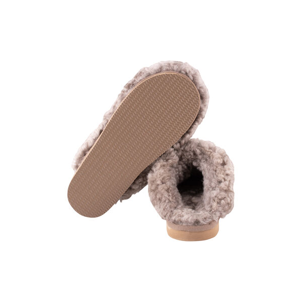 Jenny Slippers, stone, Shepherd of Sweden