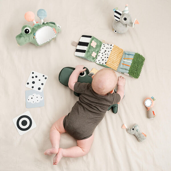 Croco Activity Floor Mirror, green, Done by Deer