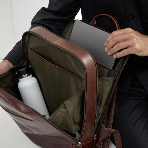 LUND Backpack 2C, brown LUND Backpack 2C, brown, JOST