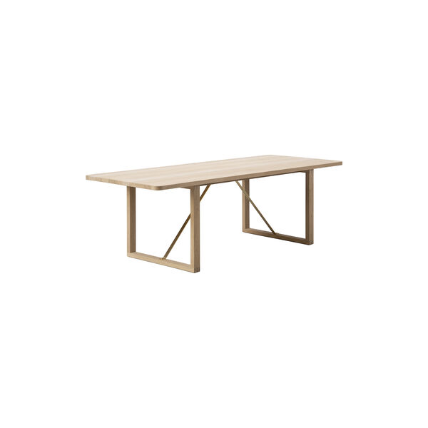 BM67 Coffee Table, soap treated oak/brass, Fredericia Furniture