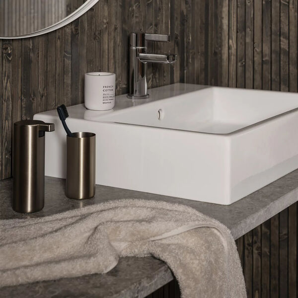 MODO Toothbrush Holder, brass/metallic finish MODO Toothbrush Holder, brass/metallic finish, Blomus