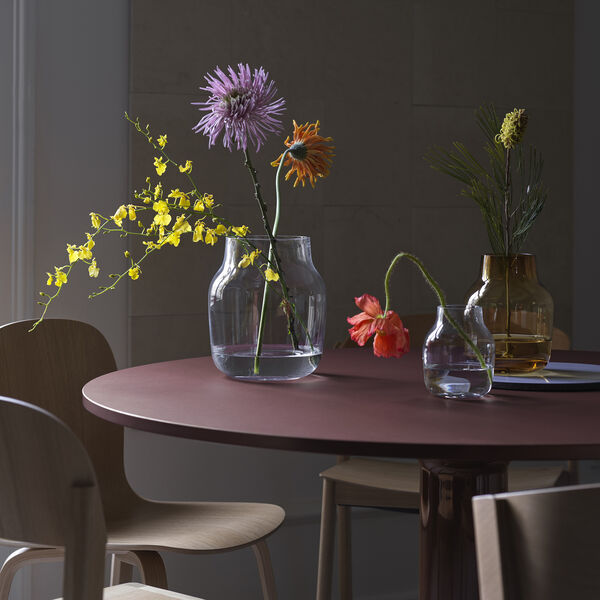 Midst Table, dark red linoleum/dark red, Muuto