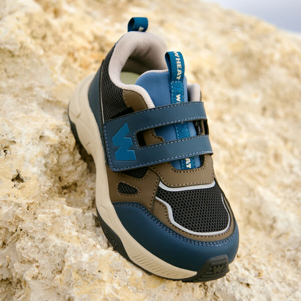 Sneaker Cove, dark petroleum, Wheat