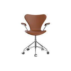 Series 7™ 3217 Fully Upholstered Office Chair, Essential walnut, Fritz Hansen