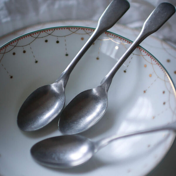 Christmas Morning Garlands | Deep Plate | &Oslash; 16, Wik & Wals&oslash;e