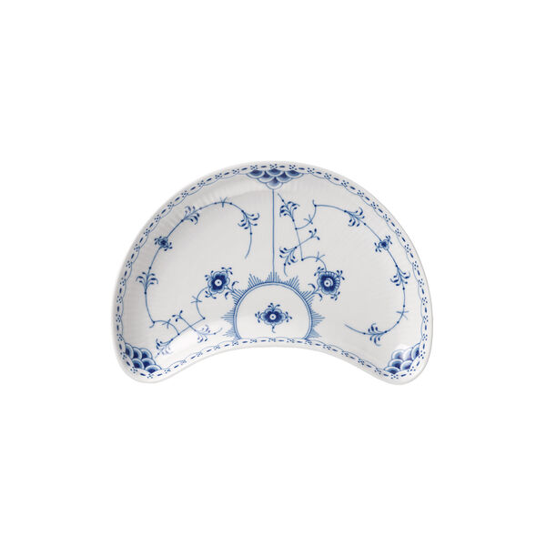 Blue Fluted Half Lace Half Moon Dish 22 cm, Royal Copenhagen