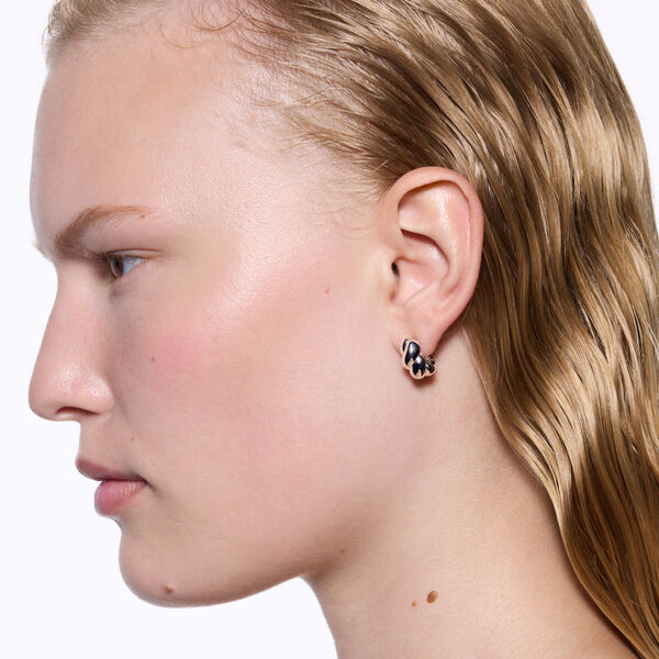 Robe Earring Small, gold, Maria Black