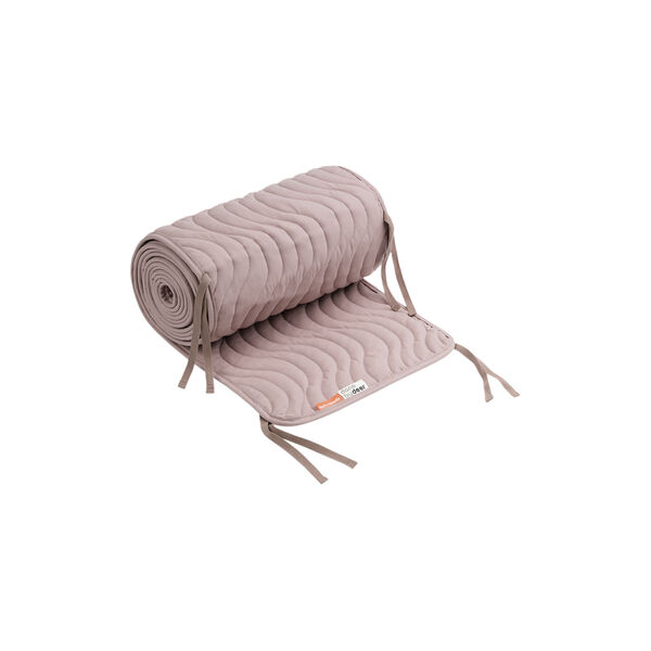 Quilted Bed Bumper, waves powder, Done by Deer