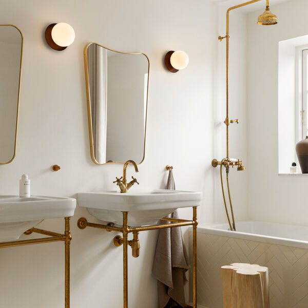 Liila 1 Medium Wall Lamp, dark bronze/optic clear, Nuura