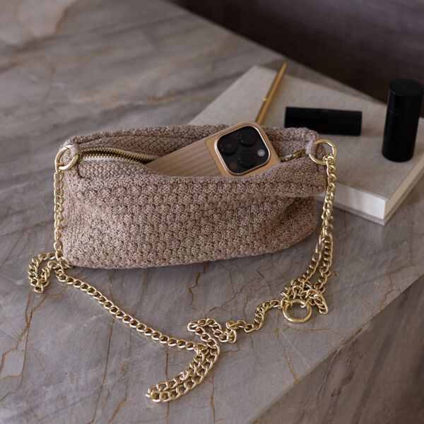 Knitted Clutch Chain Petra, tiger melange, By LOHN