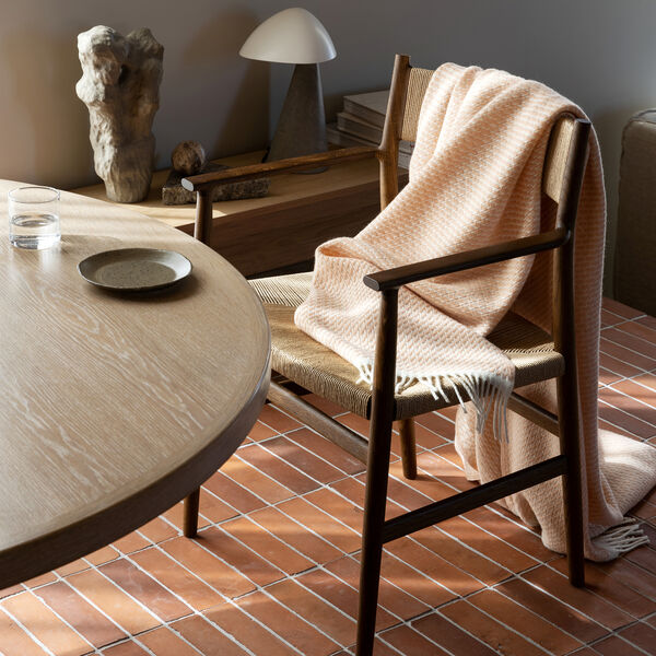 MELLO Throw, powder pink, R&oslash;ros Tweed