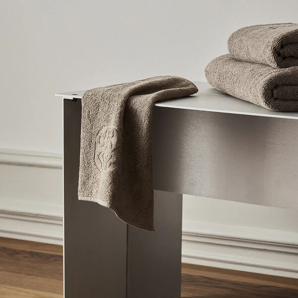 DAMASK TERRY facecloth, walnut DAMASK TERRY facecloth, walnut, Georg Jensen Damask