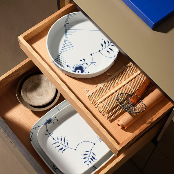 Blue Fluted Mega Ovenproof Dish 27 cm, Royal Copenhagen