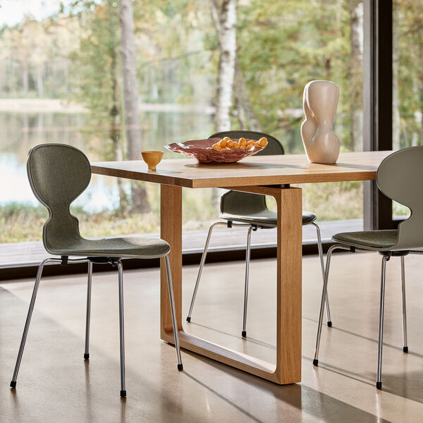 Myren™ 3101 Front Upholstered Chair, olive green/Fiord 961 Myren™ 3101 Front Upholstered Chair, olive green/Fiord 961, Fritz Hansen