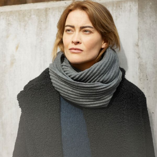Pleece Snood, dark grey Pleece Snood, dark grey, Design House Stockholm