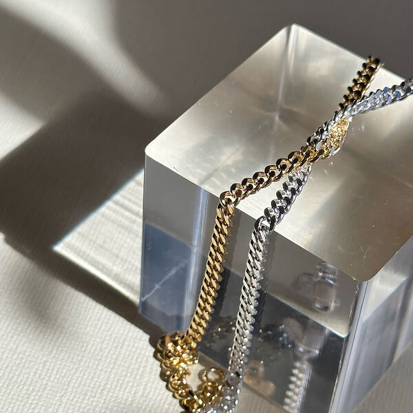 Curb Bracelet Medium, Philippa Studios