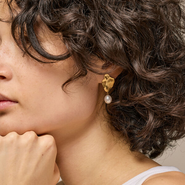 Caia Large Earring, pearls, ENAMEL Copenhagen