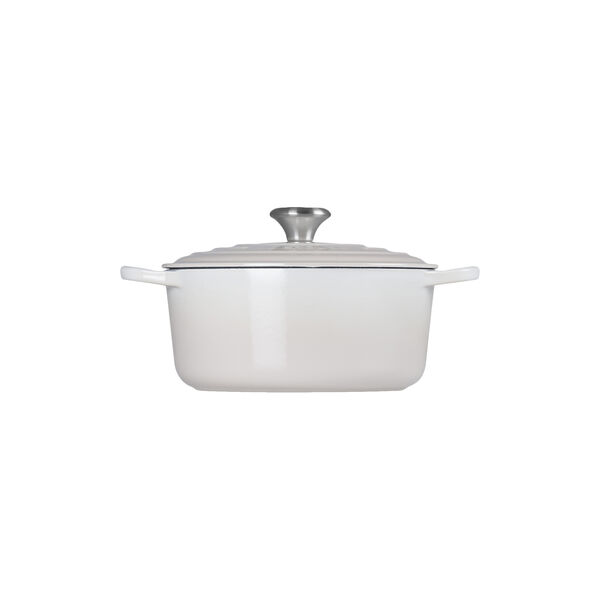 Signature round cast iron pot &Oslash; 24 cm, meringue, Le Creuset