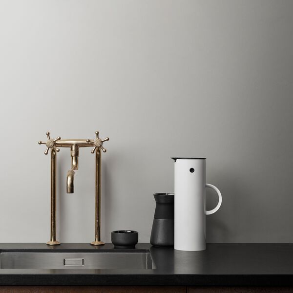 EM77 Vacuum Jug 1 L, white EM77 Vacuum Jug 1 L, white, Stelton