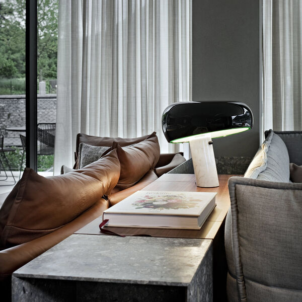 Snoopy Table Lamp, black, Flos