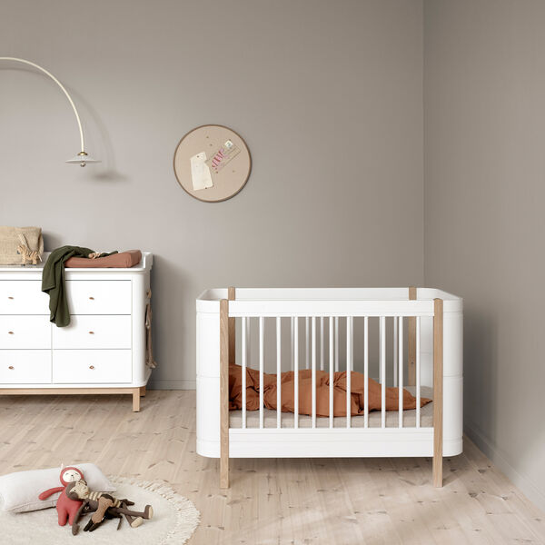 Wood Mini+ Cot Bed excl. Junior Kit 68x122 cm, white/oak, Oliver Furniture
