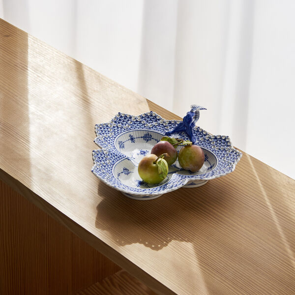 Blue Fluted Full Lace Assiette 25 cm, Royal Copenhagen