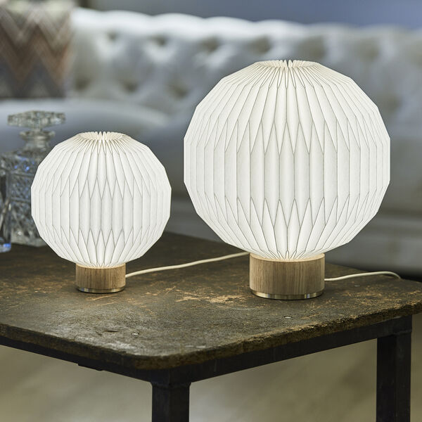 Le Klint 375 Table Lamp with Paper Shade, light oak, LE KLINT