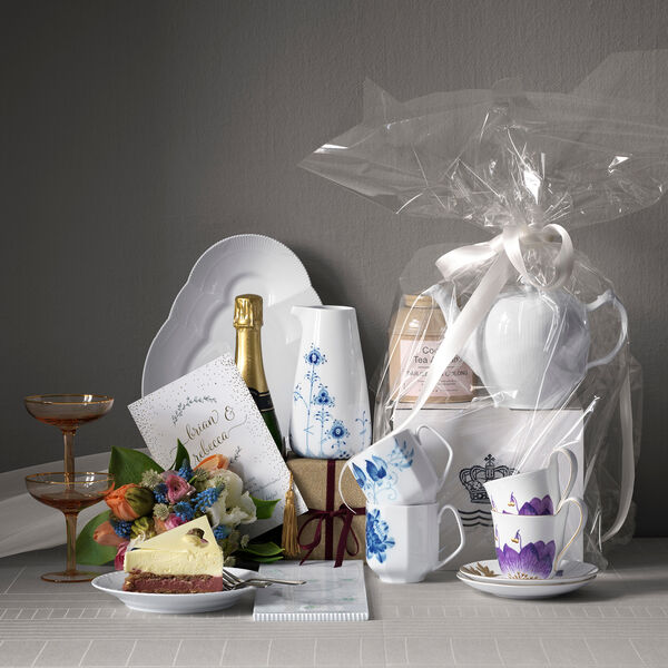 Flora High Handle Cup with Saucer, iris, Royal Copenhagen