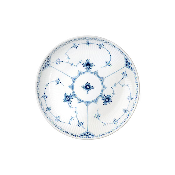 Blue Fluted Half Lace Serving Bowl 20 cm Blue Fluted Half Lace Serving Bowl 20 cm, Royal Copenhagen