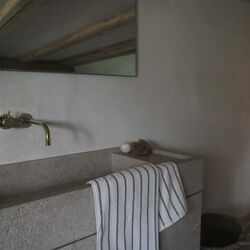 UNA TOWEL, stormy rain, Studio Feder