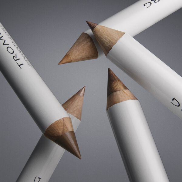 Eyeliner&nbsp;&&nbsp;Eyeshadow Haze, Tromborg