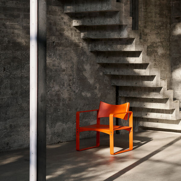 270 F Lounge Chair, orange, Verpan