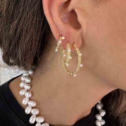 Gloria Small Earrings, pearl, Nuni Copenhagen