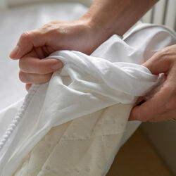 Baby waterproof sheet, white, Sebra