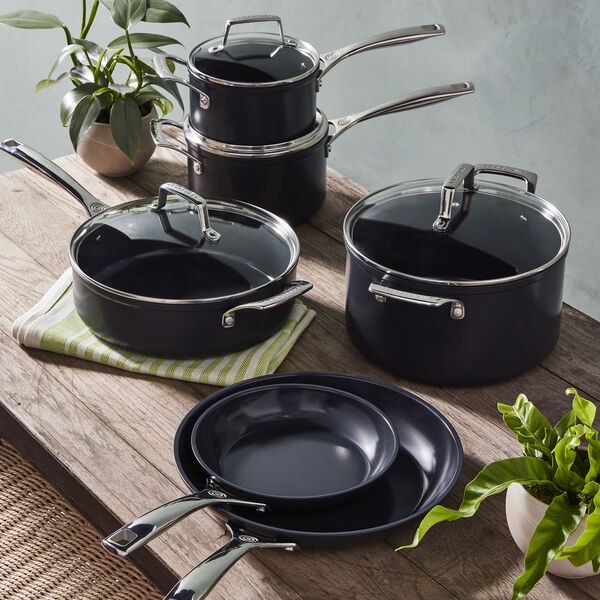 Ceramic 6-Piece Cookware Set, Le Creuset