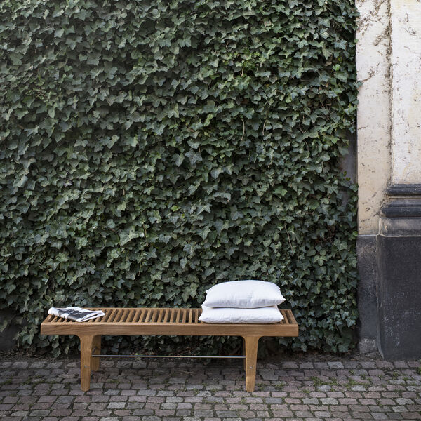 OUTDOOR RIB Low Bench, Sibast Furniture