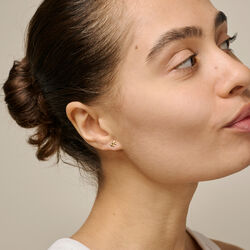 Baby Bow Studs, ENAMEL Copenhagen