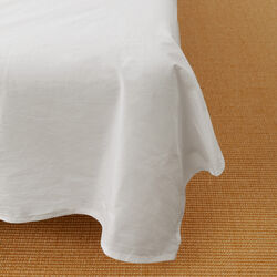 Flat Sheet I | White, Aiayu